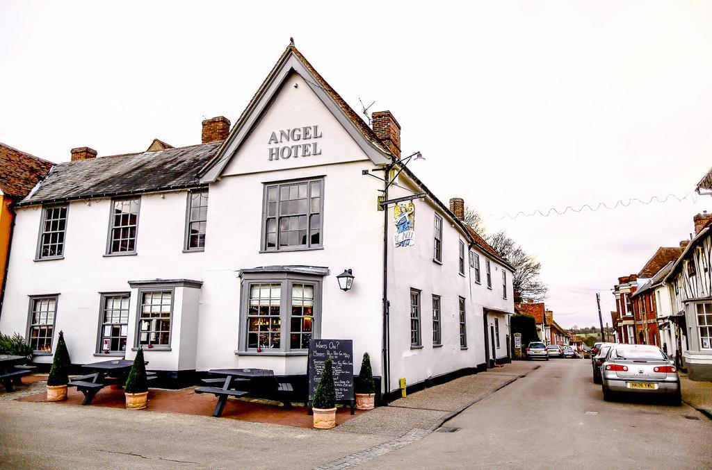 The Angel Hotel Лавенем Экстерьер фото